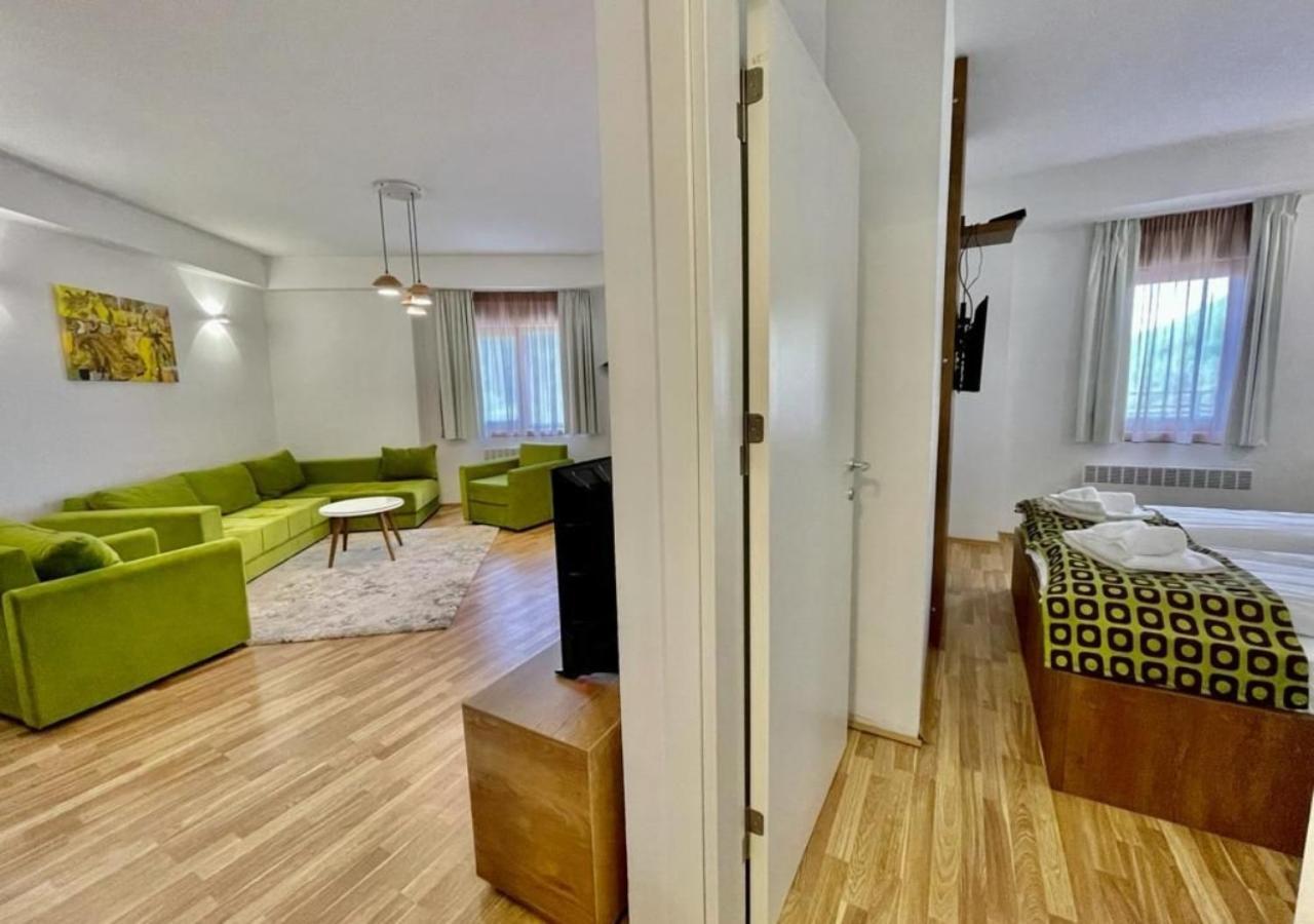 Lakeview Hotel & Apartments Μαύροβο Εξωτερικό φωτογραφία