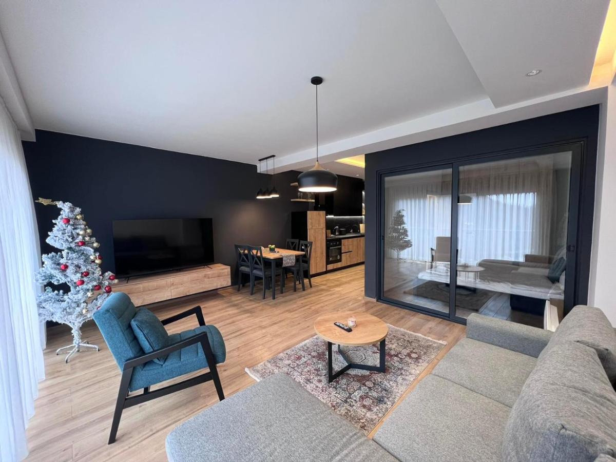 Lakeview Hotel & Apartments Μαύροβο Εξωτερικό φωτογραφία
