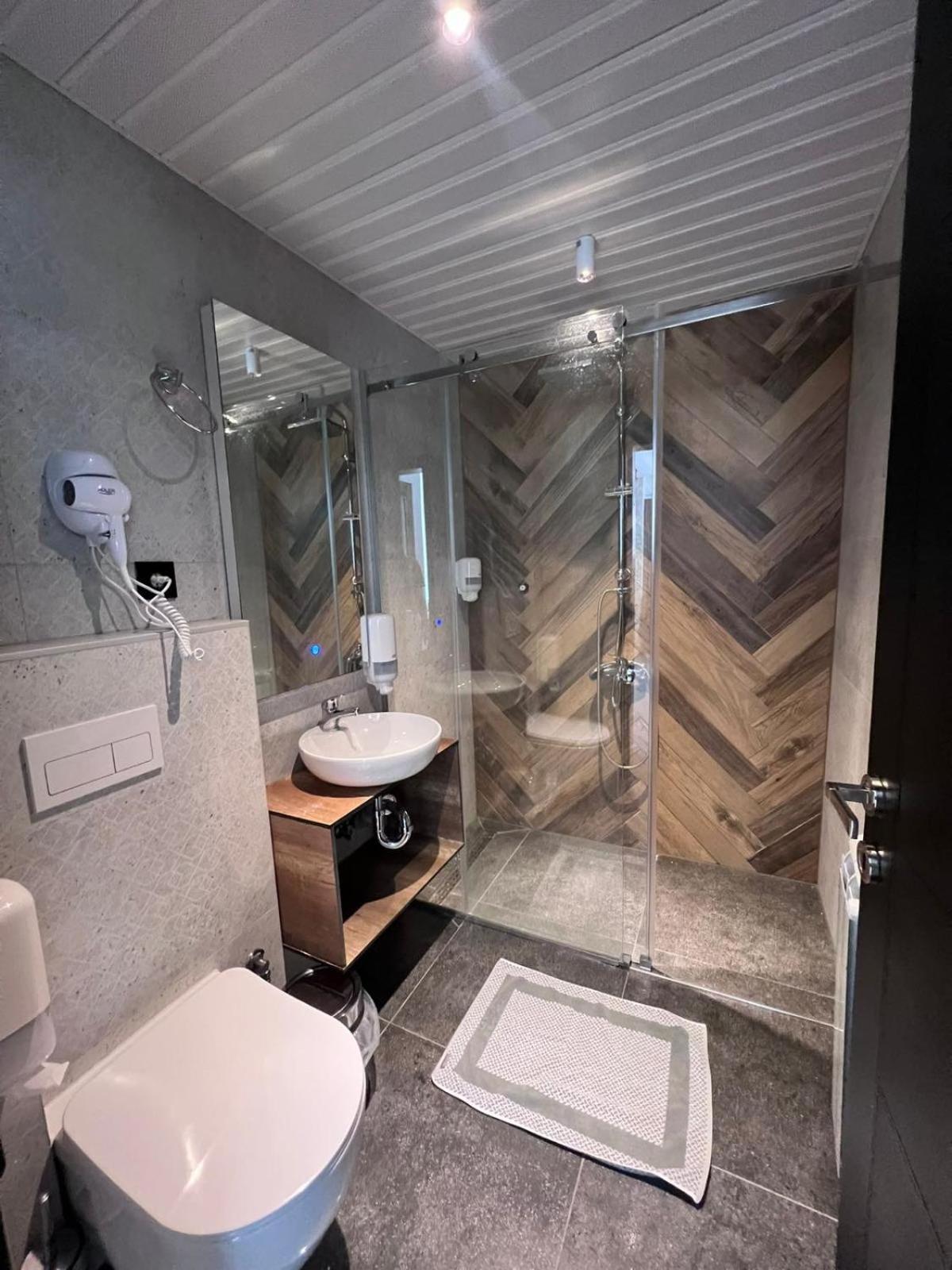 Lakeview Hotel & Apartments Μαύροβο Εξωτερικό φωτογραφία